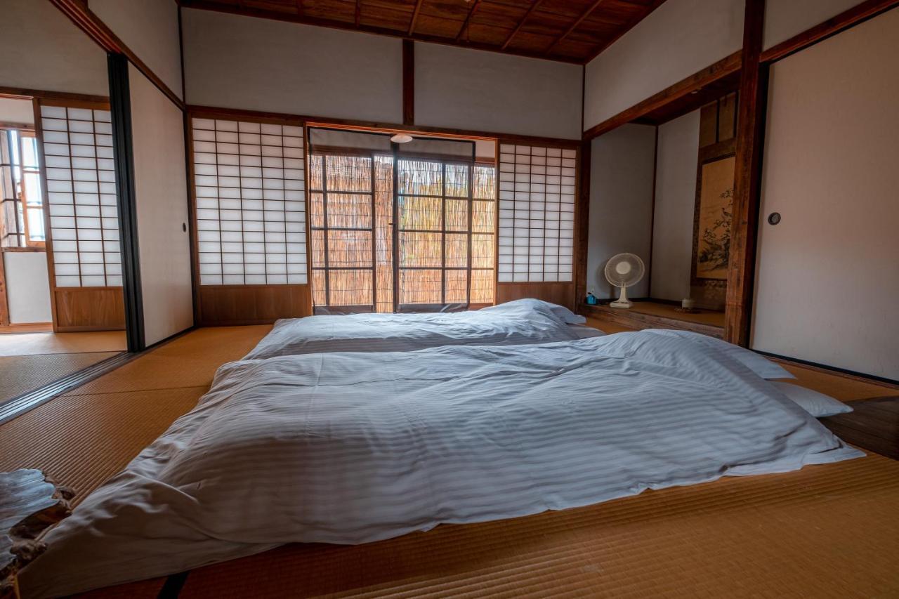 Japan'S Oldest Remaining Company Housing Villa Asago Exterior photo