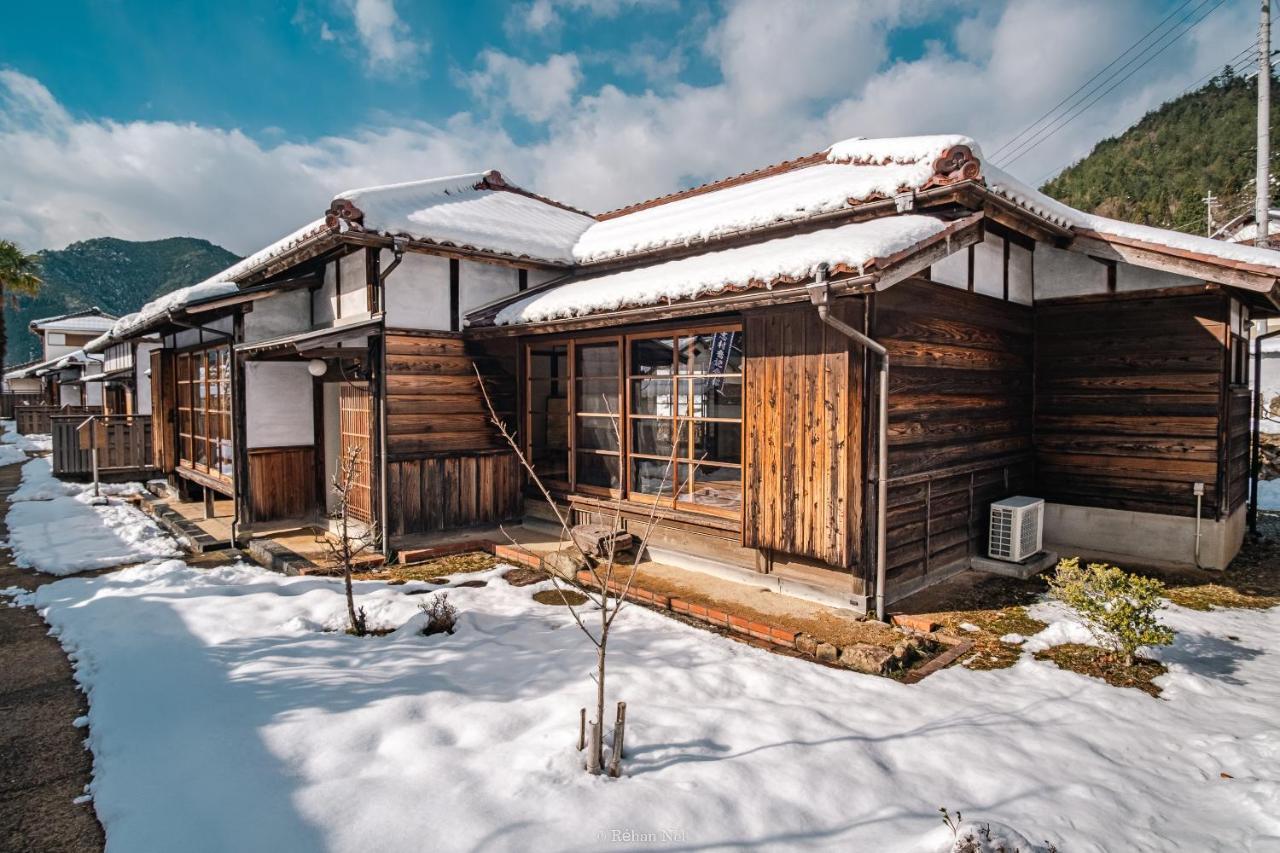 Japan'S Oldest Remaining Company Housing Villa Asago Exterior photo