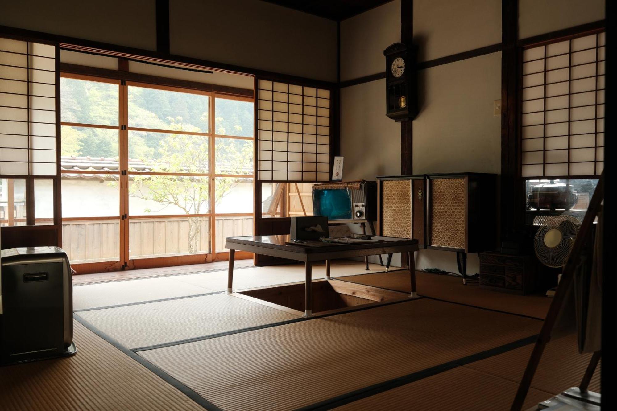 Japan'S Oldest Remaining Company Housing Villa Asago Exterior photo