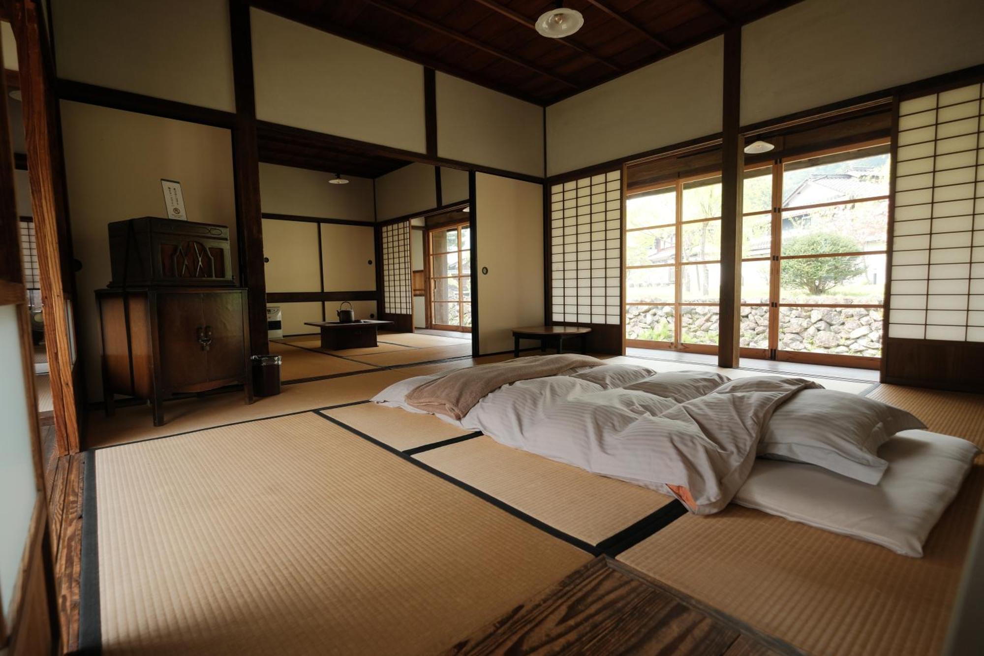 Japan'S Oldest Remaining Company Housing Villa Asago Exterior photo