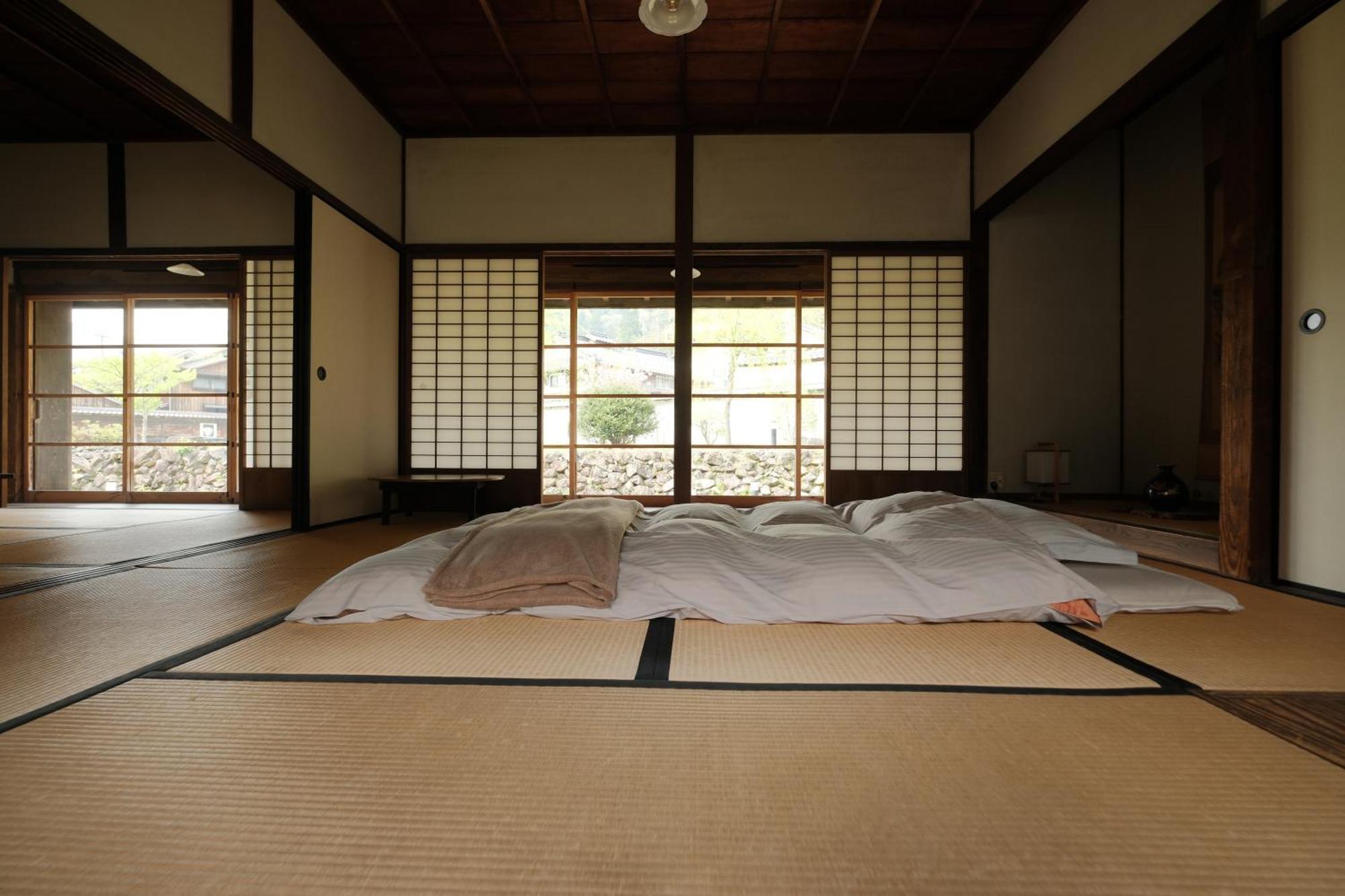 Japan'S Oldest Remaining Company Housing Villa Asago Exterior photo